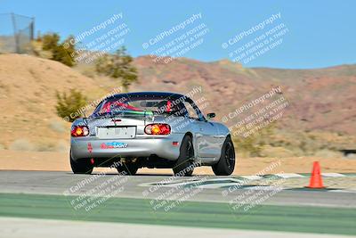 media/Dec-13-2025-Extreme Speed (Sat) [[d129ecb0b9]]/Beginner/Session 2 (Turn 4)/